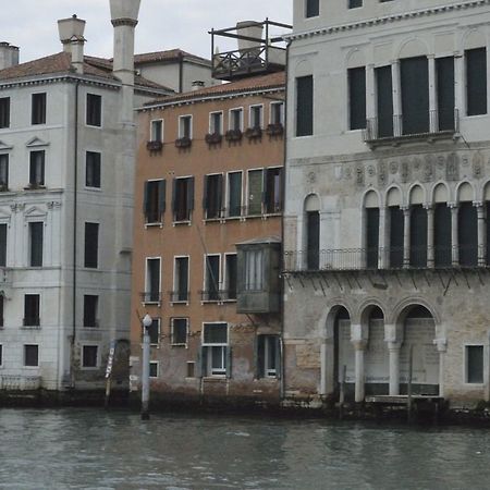 Locanda Leon Bianco On The Grand Canal Veneţia Exterior foto